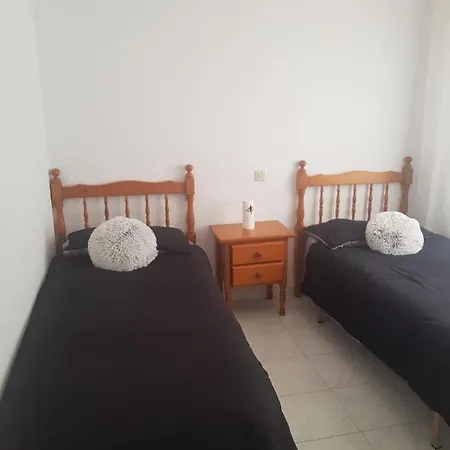 Upper Floor 2 Bed In Paraje Natural Fase 1, * Torrevieja
