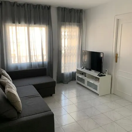 Upper Floor 2 Bed In Paraje Natural Fase 1, *